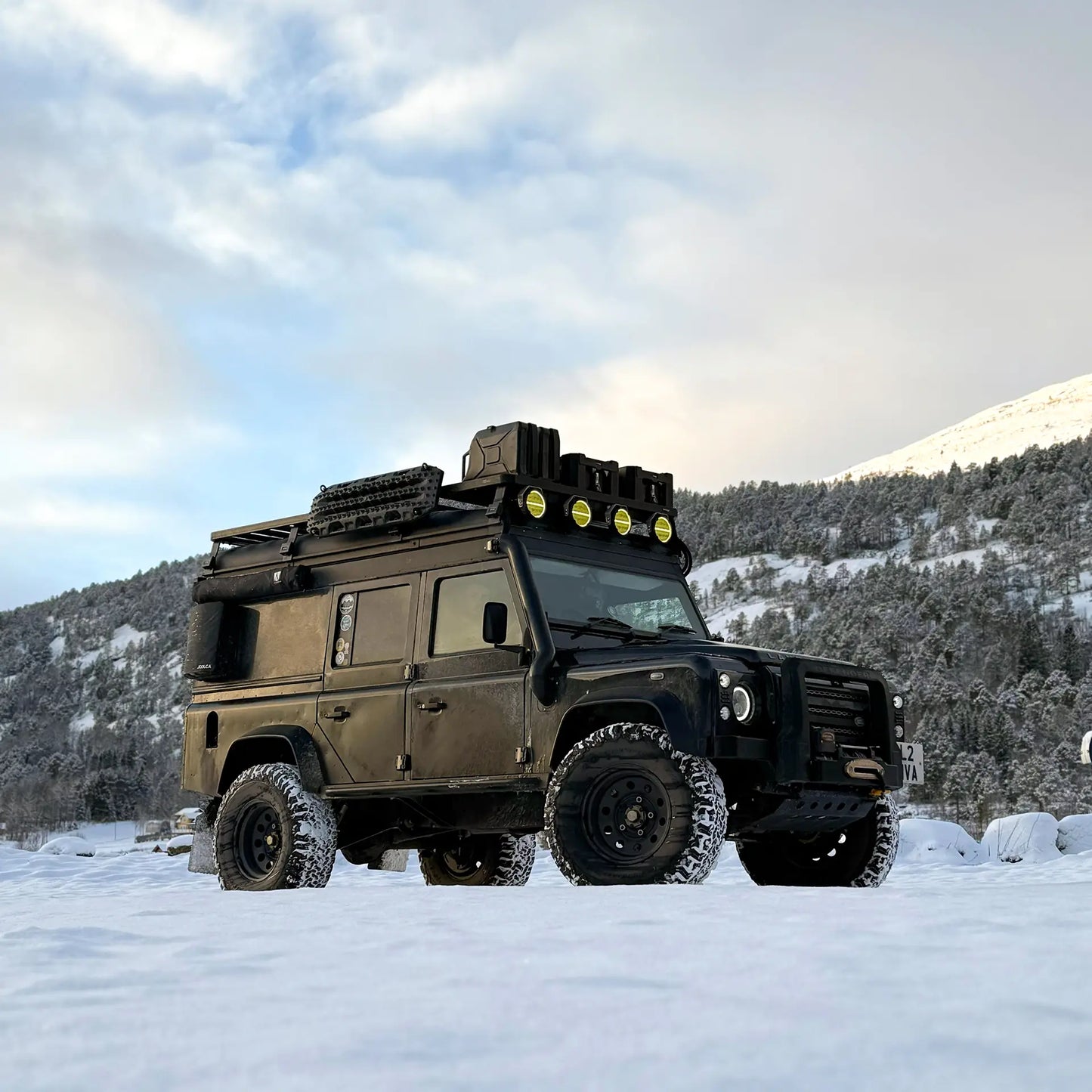 Land Rover Defender 4" Stainless Steel Snorkel Kit (90/110/130 Series) Side Entry