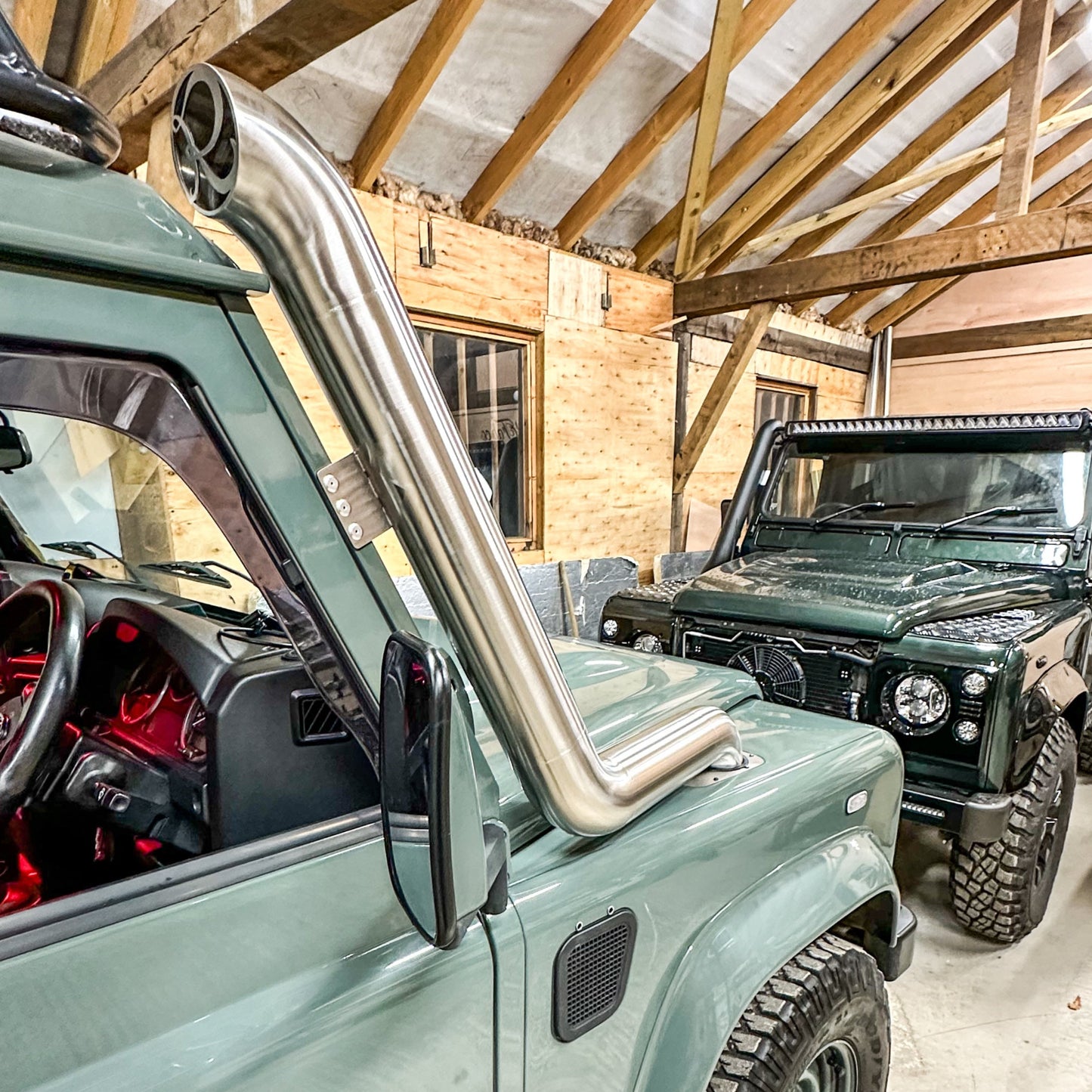 Land Rover Defender (90/110/130 Series) Stainless Steel Snorkel Kit | Top Entry