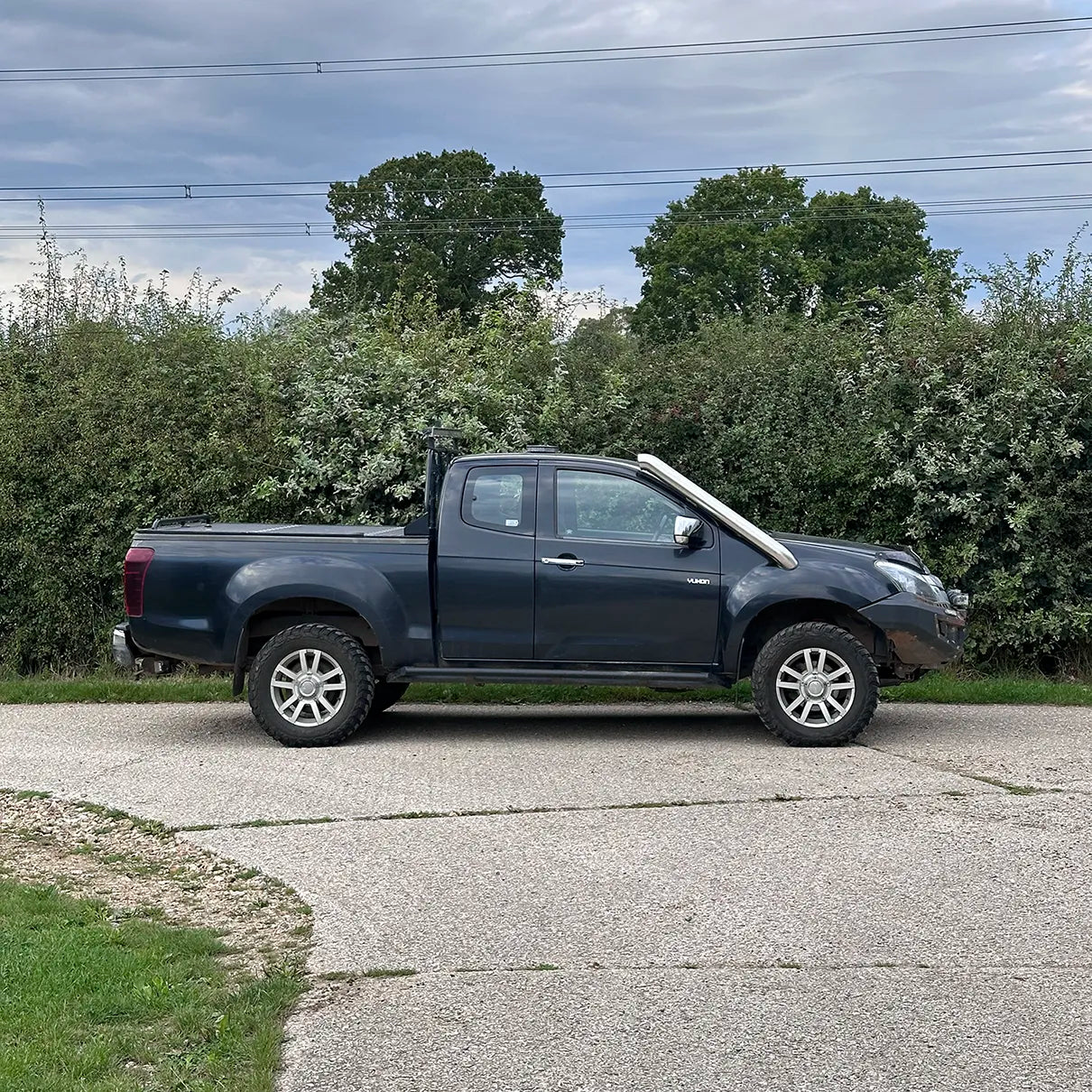 Isuzu Dmax stainless steel snorkle kit